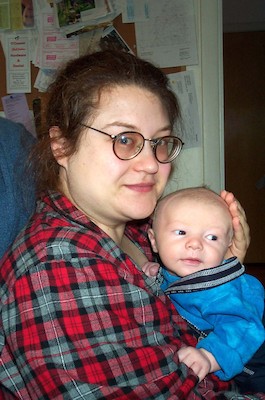 Xine and Tim in a snappy outfit (4-14-2003 4:51PM)