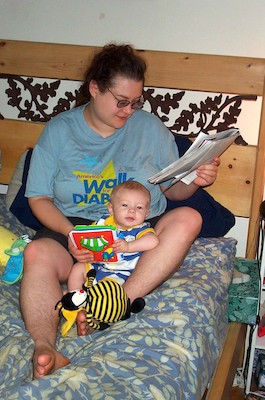 Everyone reading (8-11-2003 7:23AM)