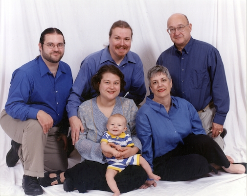 Picture people, Karen, Tony, Tim, Xine and Ben (08-30-2003 19:00)