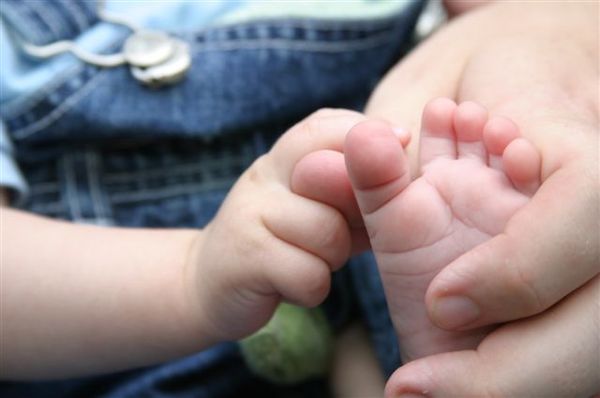 Tim hands and feet and Ben fingers