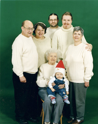 Jesenskys (12-26-2003 9:00)