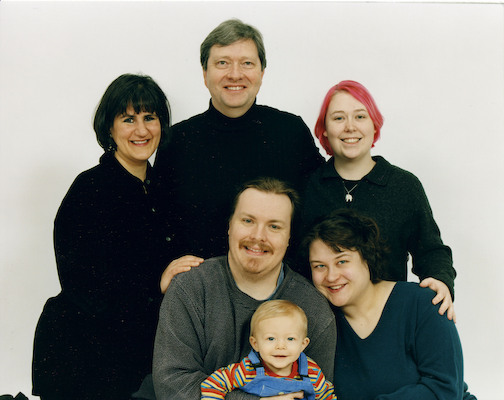 Donna, Dad, Ben, Tim, Xine, Beth (1-3-2004 11:20)