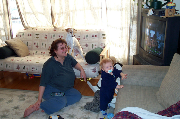 Parrot dog (2-2-2004 15:32)