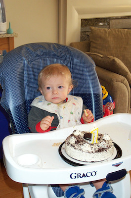 Birthday cake (2-26-2004 11:53)