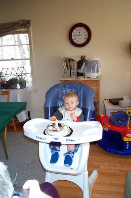 Birthday cake (2-26-2004 11:54)