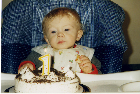 Mar 2004 Tim birthday cake 3 (01-05-2006 20:15)