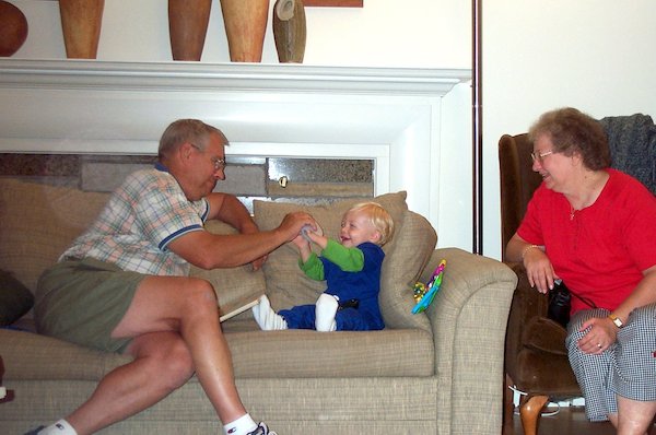 Tim, Ron and Maryanne (8-7-2004 20:21)