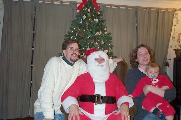 John, Santa, Kim and Joe (12-04-2004 17:46)