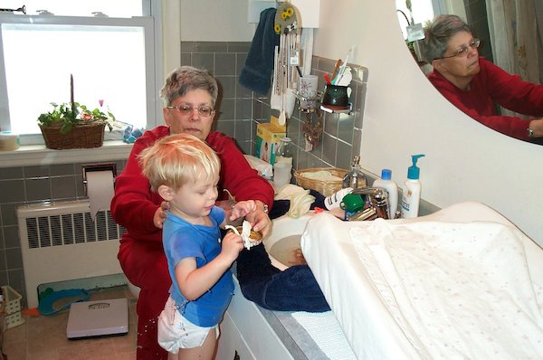 Animal Washy with Nea (03-23-2005 08:32)