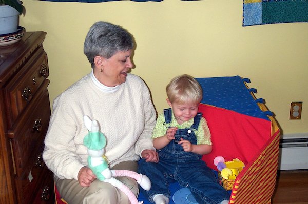 Nea, Tim and Easter Basket (03-26-2005 14:38)