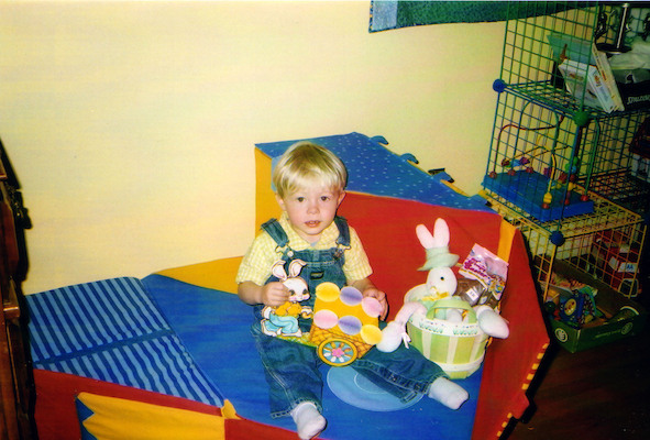 Tim and his Easter basket (03-26-2005)