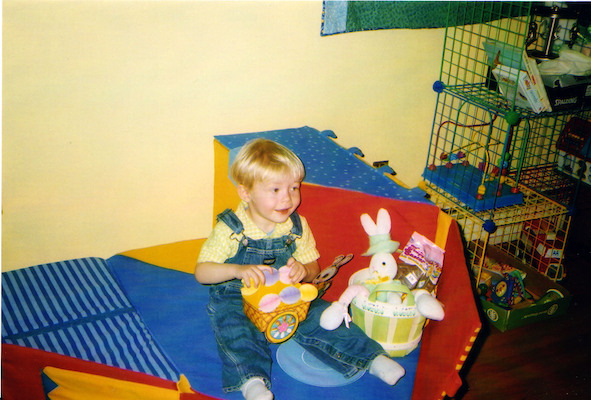 Tim and his Easter basket (03-26-2005)