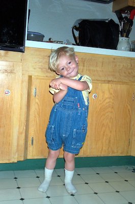 Tim looking cute (06-07-2005 06:13)