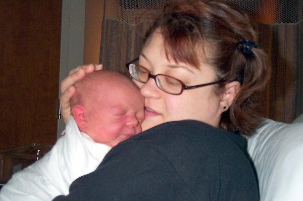 Mommy and baby (06-17-2005 07:35)