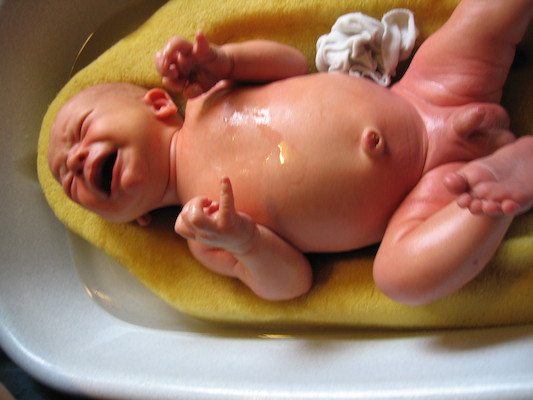 Cole during bath (06-28-2005 11:37)