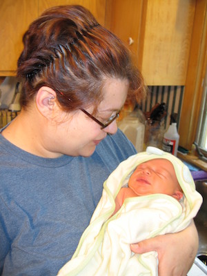 Xine and Cole post-bath (06-28-2005 11:38)