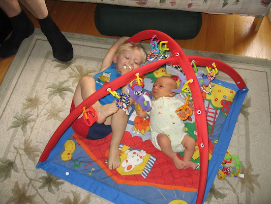 Tim and Cole in Arches (06-30-2005 16:47)