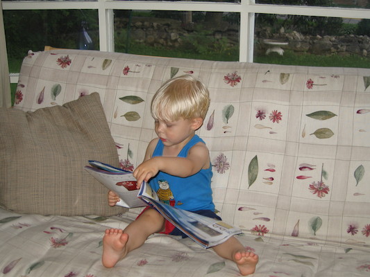 Tim reading Linux magazine (unprompted) (06-30-2005 19:53)