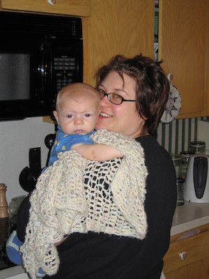 Cole and Xine cuddling (09-21-2005 08:51)