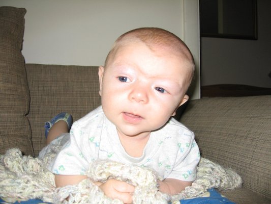 Cole being cute (09-19-2005 18:06)